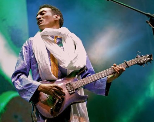 BOMBINO